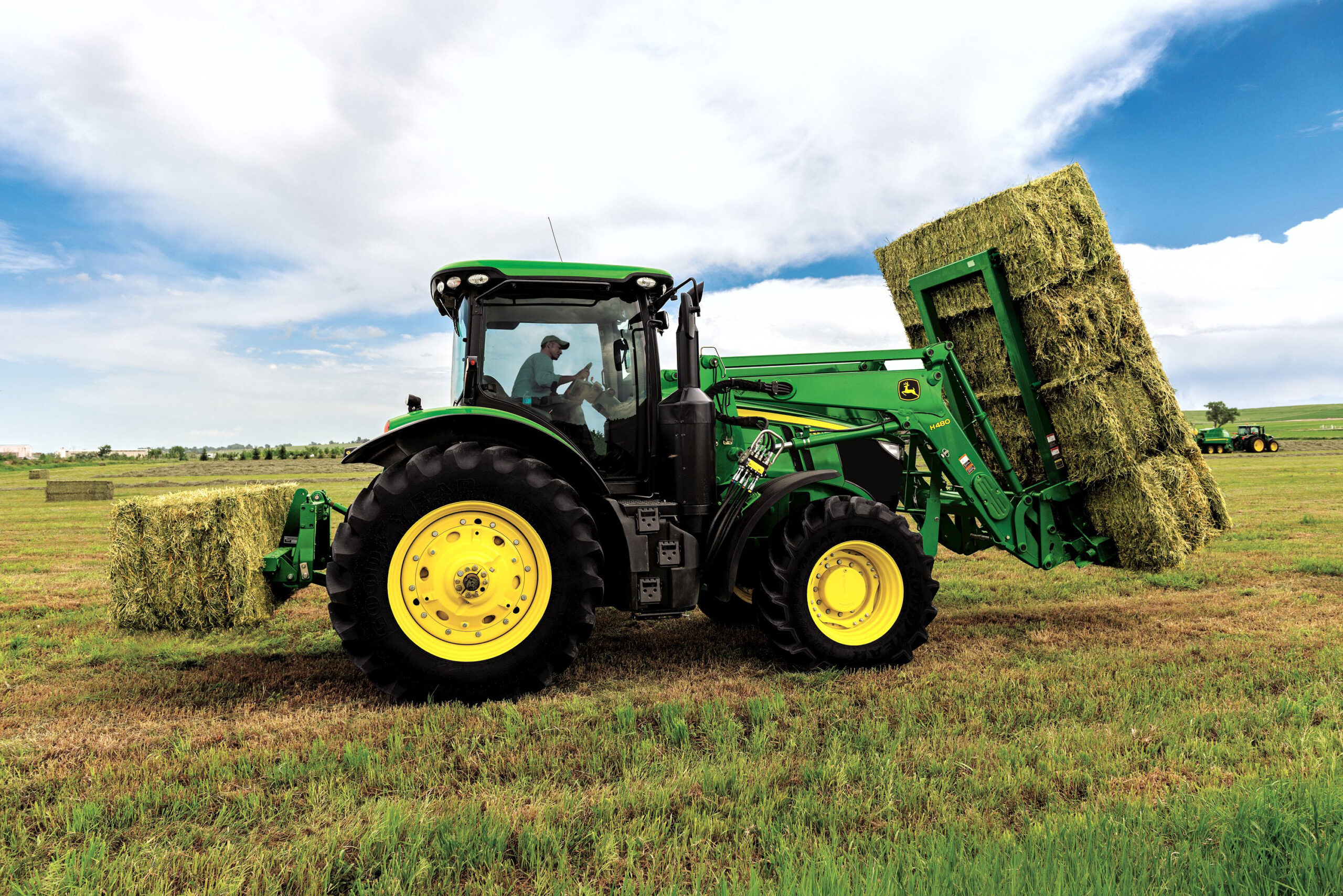 Best Tips to Buy Latest Farm Tractors - Complete Guide