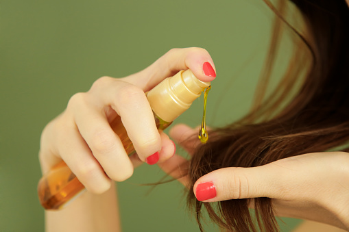 Argan Oil: Your Key Ingredient to Ensure That Your Hair Looks Beautiful All Year Round