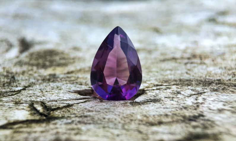 Gemstones Online