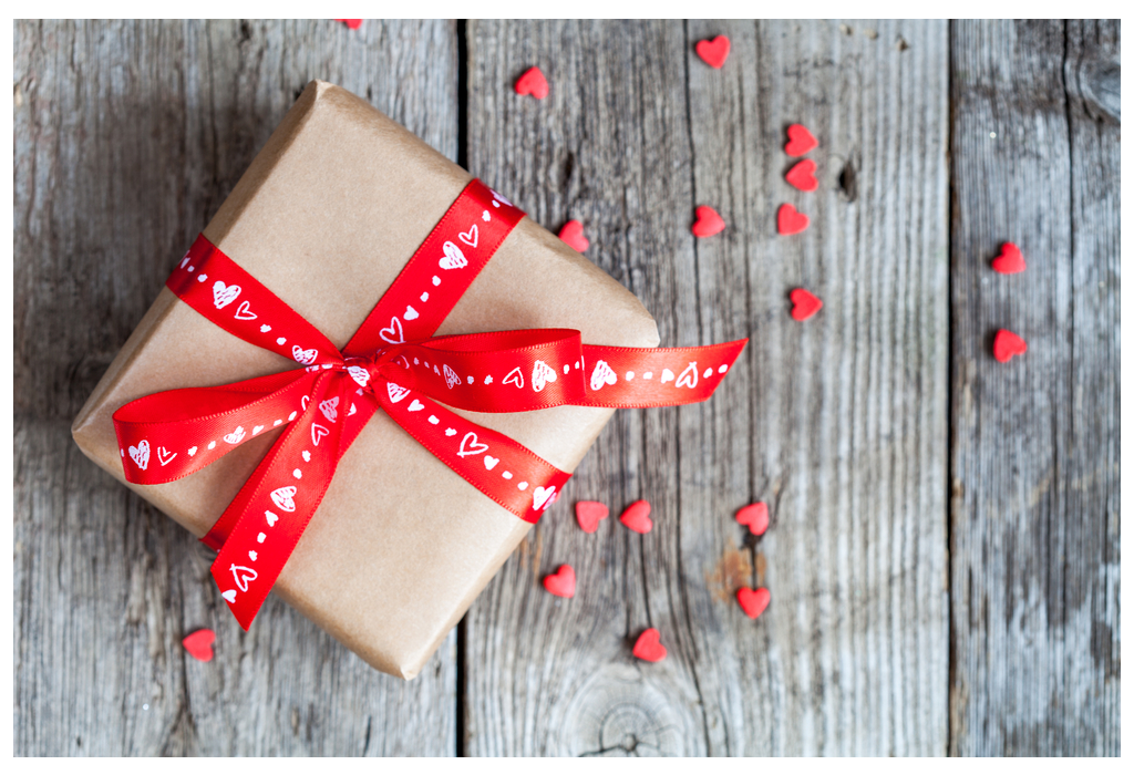 Tips for choosing the perfect gift when you're ordering online in Jaipur